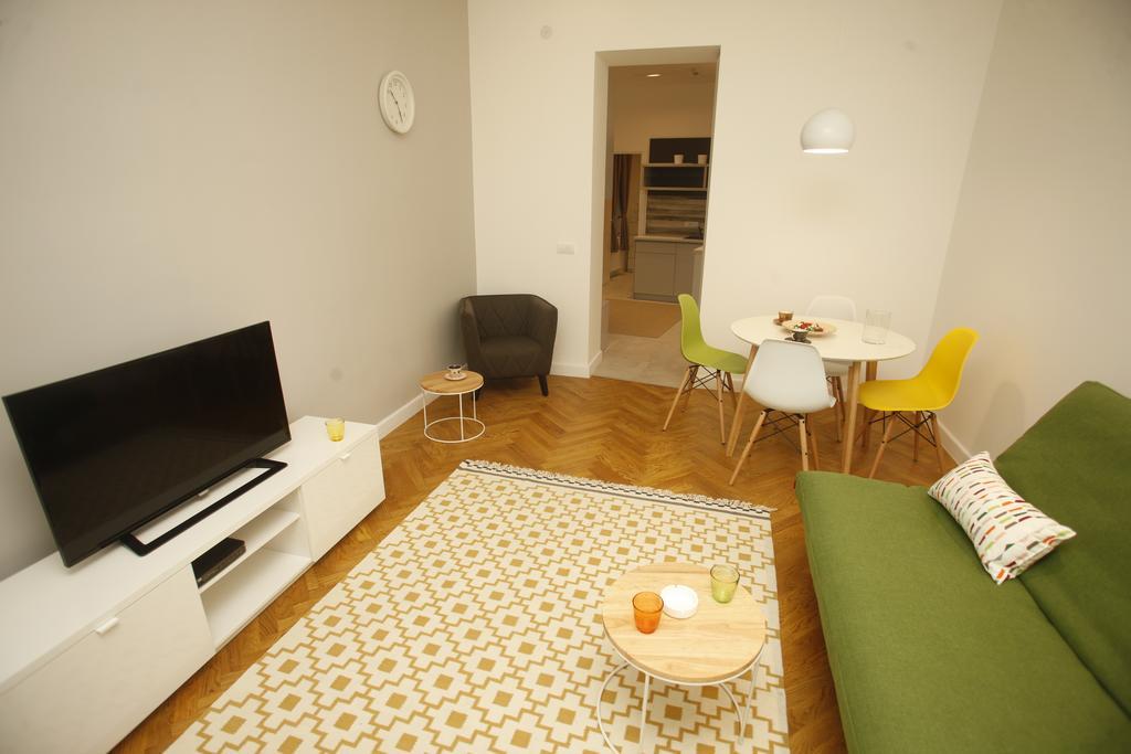 Tramvaj Apartments ベオグラード エクステリア 写真